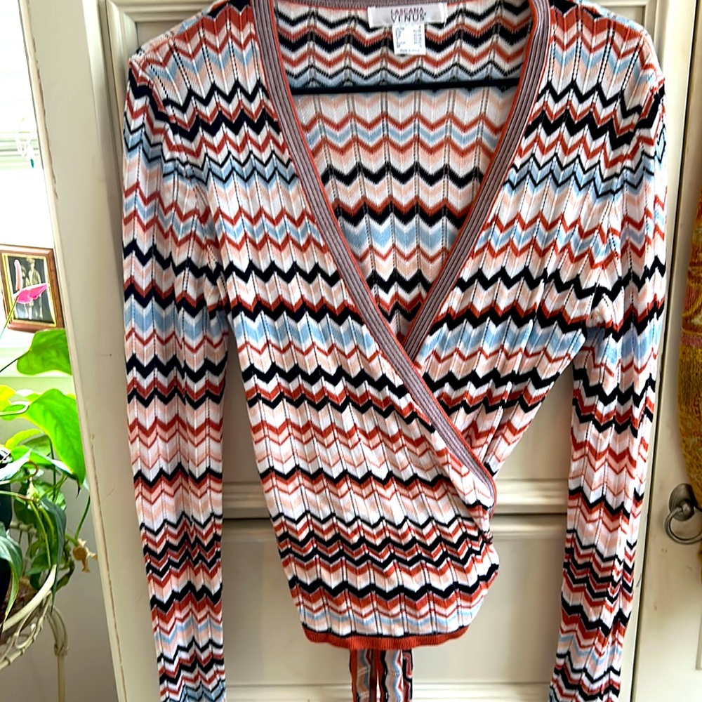 Super cute wrap sweater Size M
